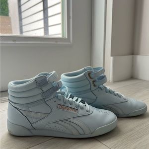 Reebok sneaker
